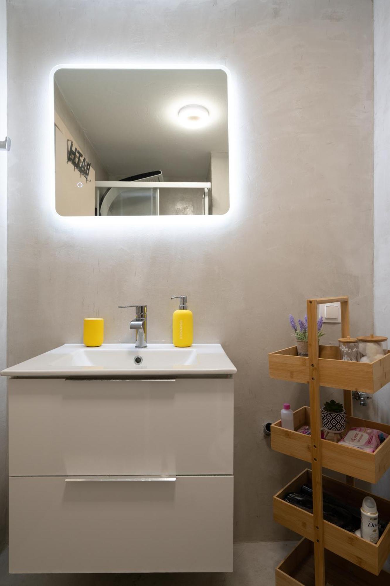 Appartement Convenience Spot @ Dragoumi *
